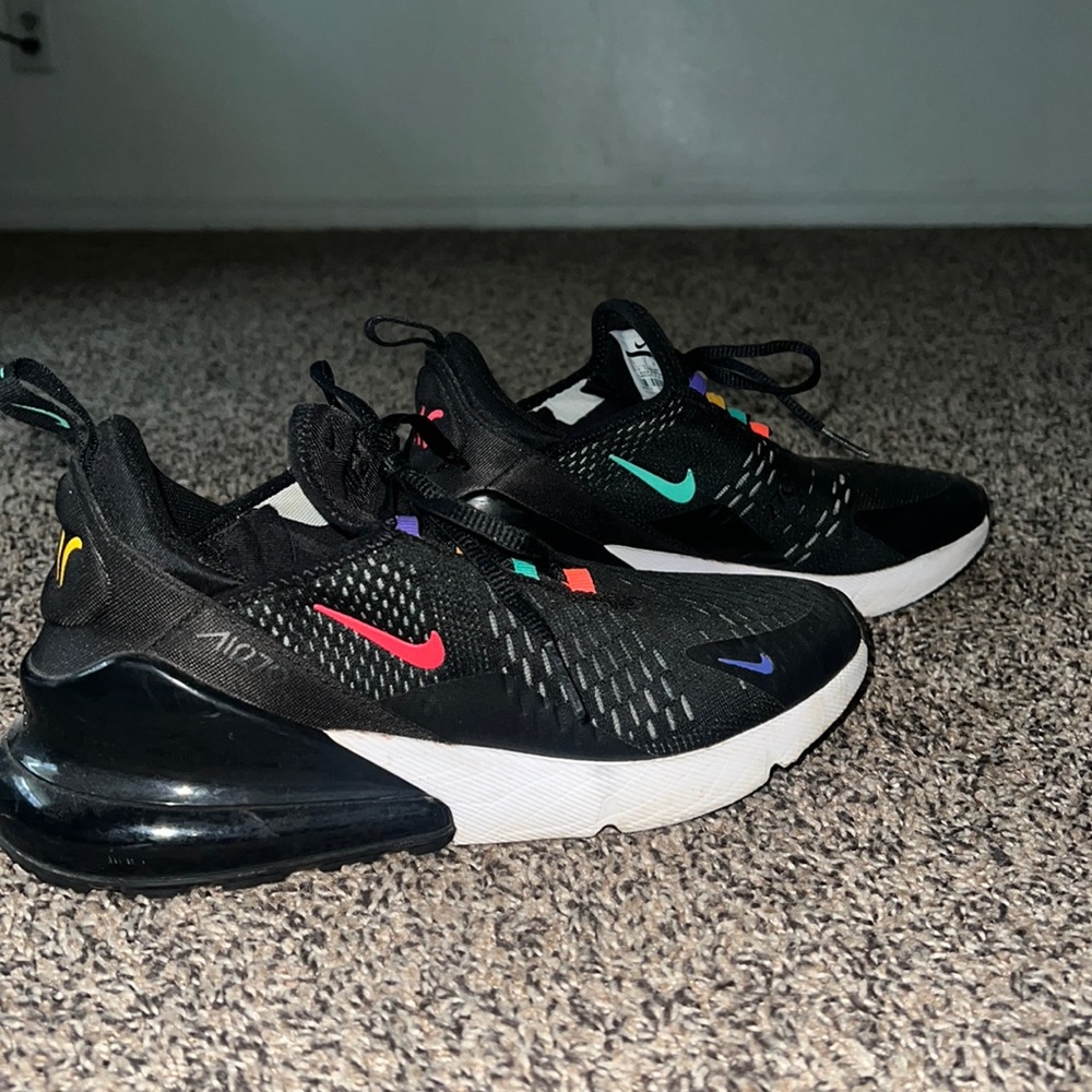 Black Nike Air Max